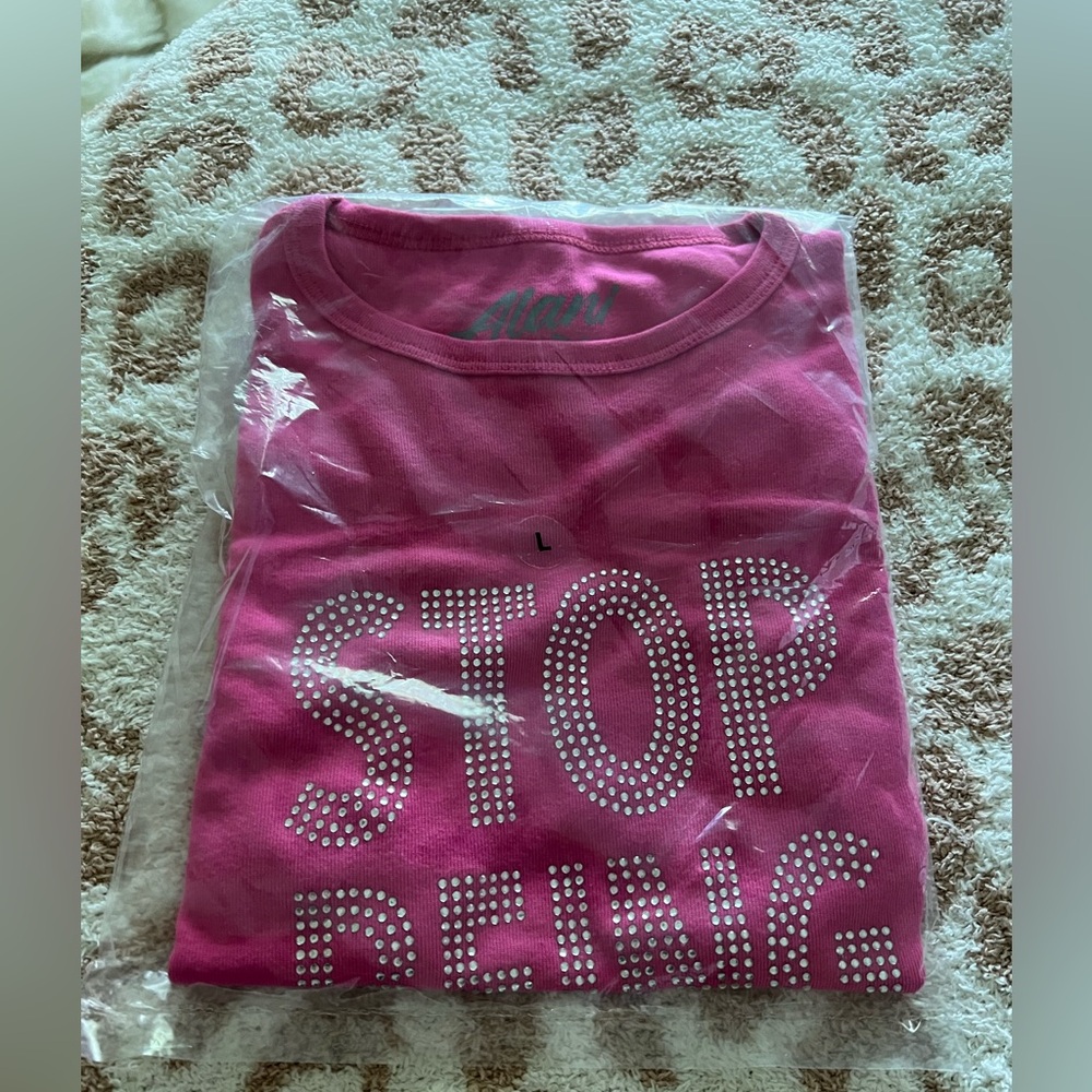 Tee shirt